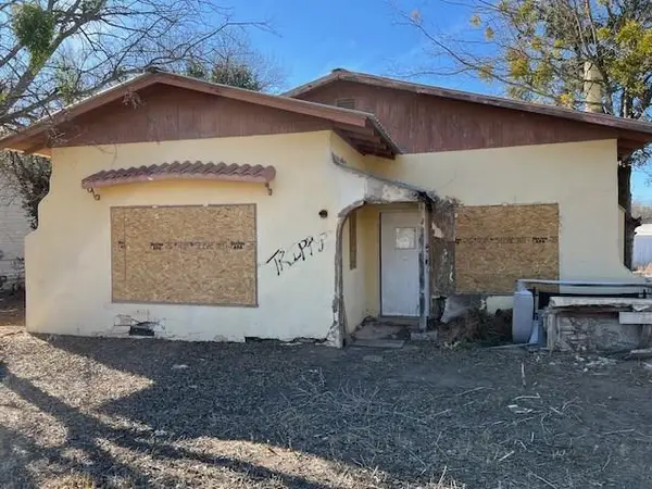 1504 S Blackburn, Brady, TX 76825