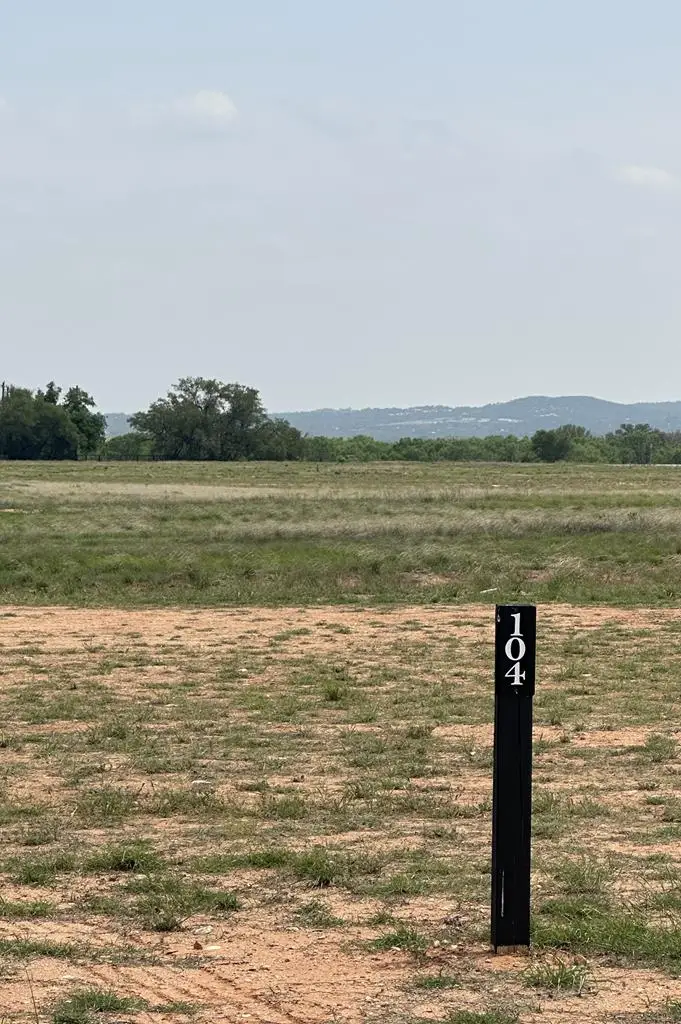 509 Interlaken St., Fredericksburg, TX 78624 - Image #1