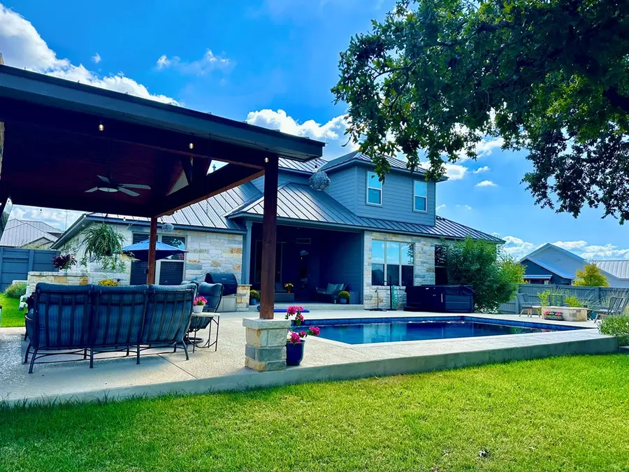 323 Ellebracht Dr, Fredericksburg, TX 78624 - Image #3