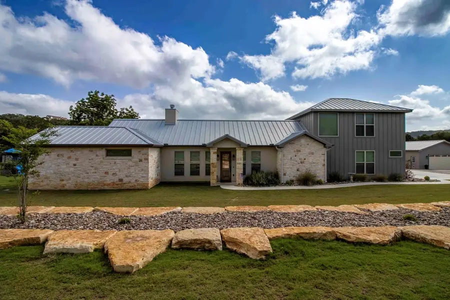 491 Stablewood Dr, Kerrville, TX 78028 - Image #2