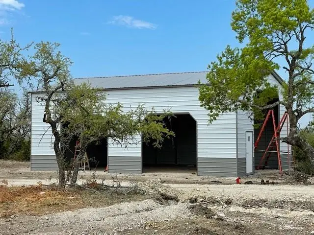 482 Tonkawa Trail, Fredericksburg, TX 78624 - Image #3