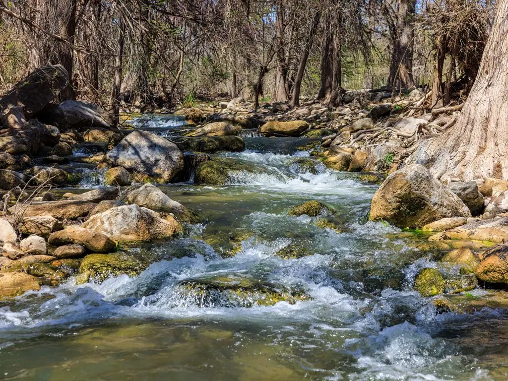 230 N Beaver Rd, Ingram, TX 78025 - Image #1