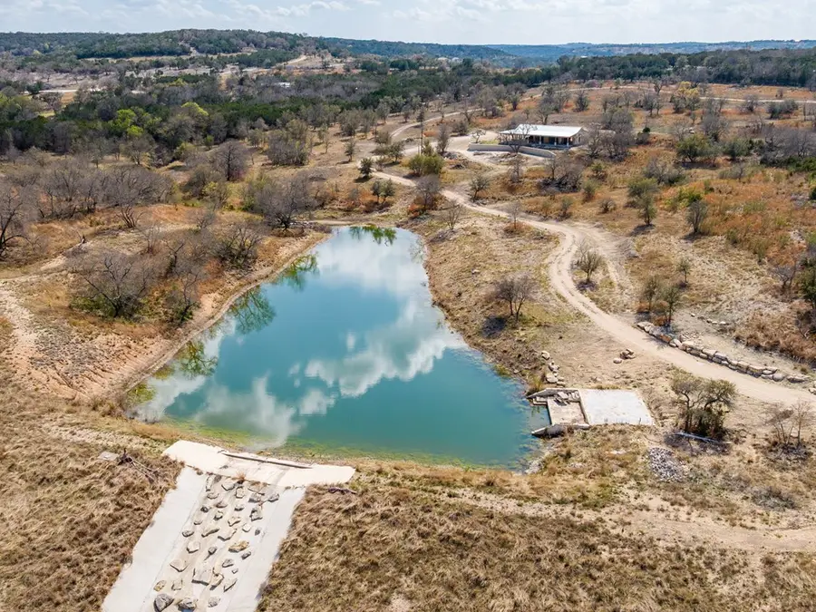 230 N Beaver Rd, Ingram, TX 78025 - Image #3