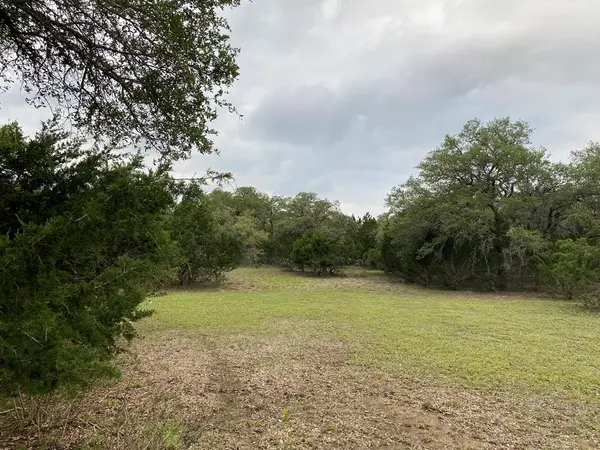 42 Rust Ln, Boerne, TX 78006
