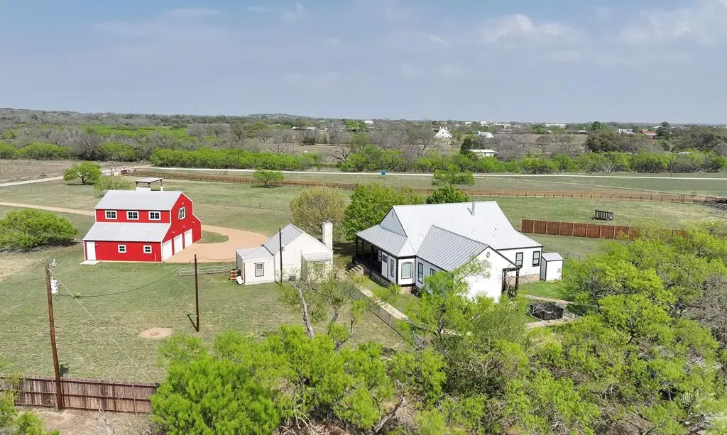 1918 Upper Liveoak Rd, Fredericksburg, TX 78624 - Image #1