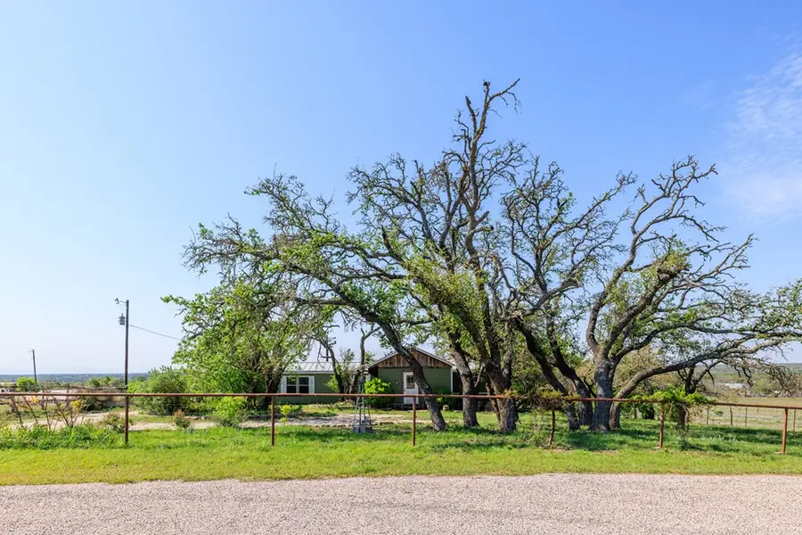 453 Reeves Lane, Harper, TX 78631 - Image #2