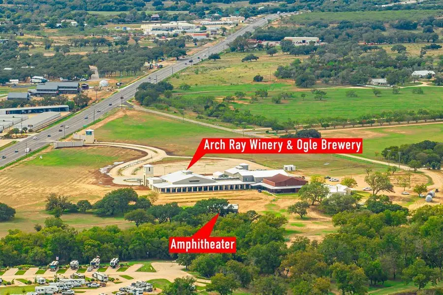 85 Arch Ray Lp, Fredericksburg, TX 78624 - Image #2