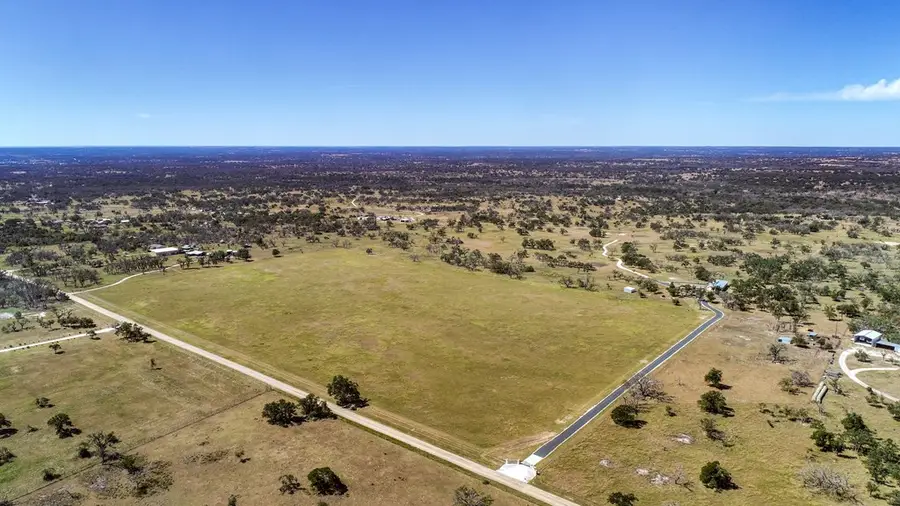 619 Cornehl Rd, Harper, TX 78631 - #2