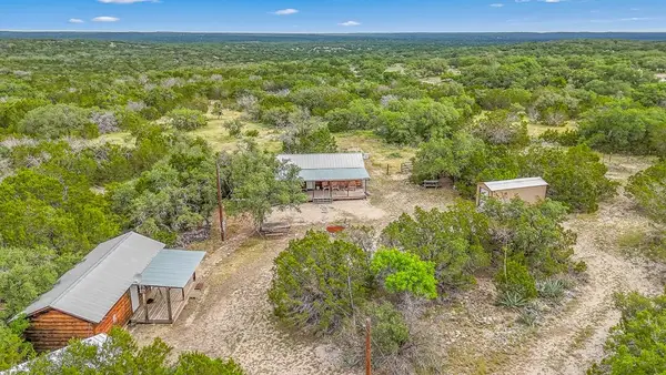 932 Shin Oak, Menard, TX 76859