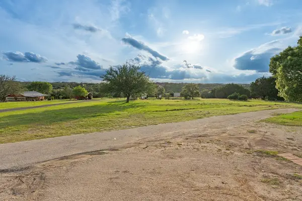 5996 Ranch Rd 1376, Fredericksburg, TX 78624