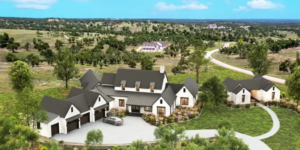 30 Sutton Dr, Fredericksburg, TX 78624