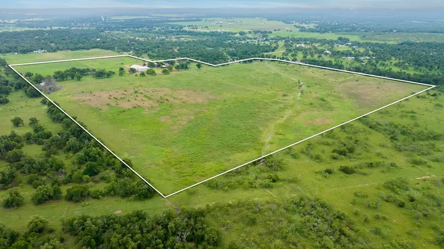 463 Bell Mountain Rd, Willow City, TX 78675 - Image #3