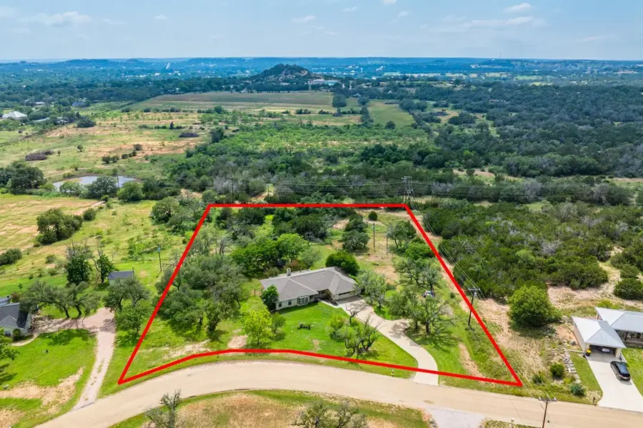 127 Northwood Hills Dr, Fredericksburg, TX 78624 - #3