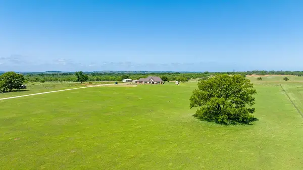 232 Ole Bucks Ln, Fredericksburg, TX 78624