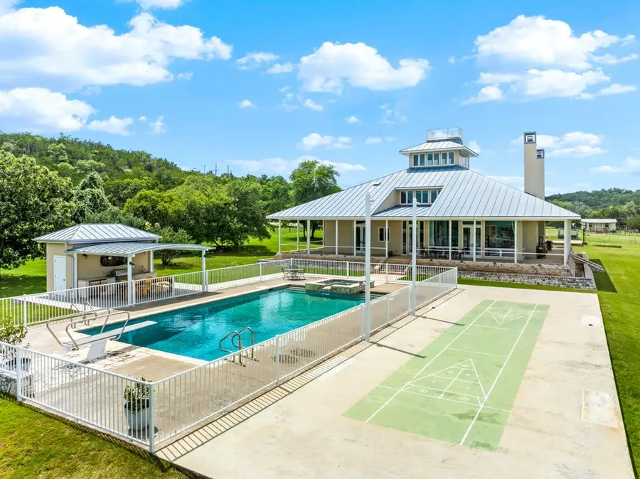 834 Northwood Hills Dr, Fredericksburg, TX 78624 - Image #3