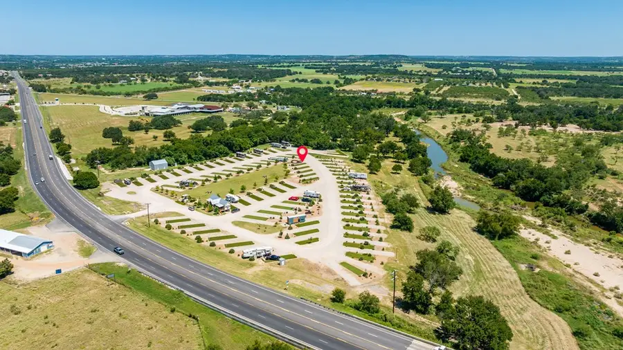 4584 E Us Hwy 290, Fredericksburg, TX 78624 - Image #2