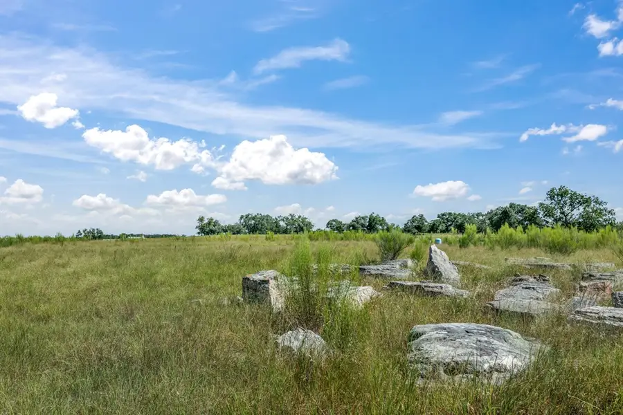 360 Inspiration Loop, Fredericksburg, TX 78624 - Image #2