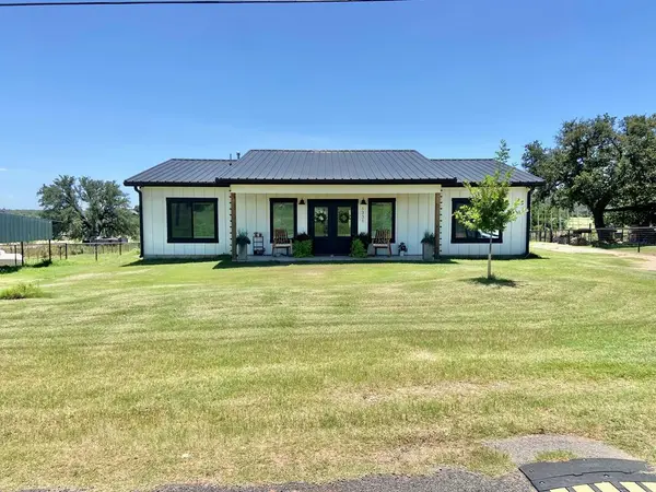 1331 Koocksville Road, Mason, TX 76856