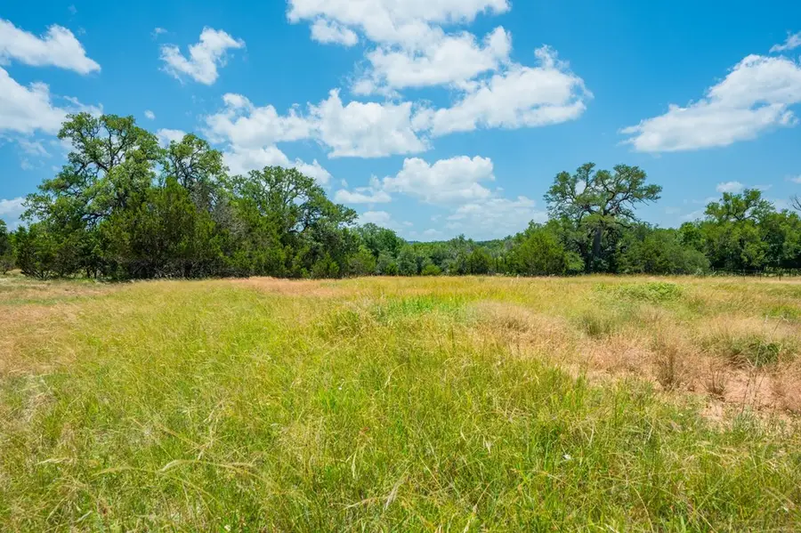 3157 Old San Antonio Rd, Fredericksburg, TX 78624 - Image #3