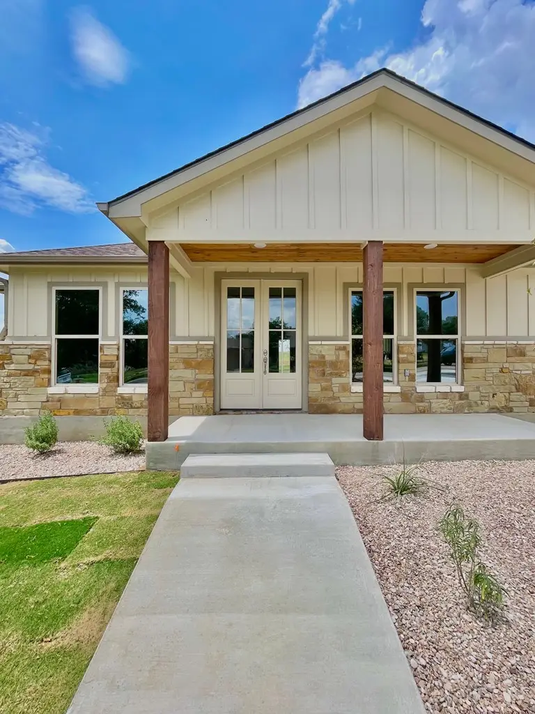 177 Chesterfield, Kingsland, TX 78639 - Image #2