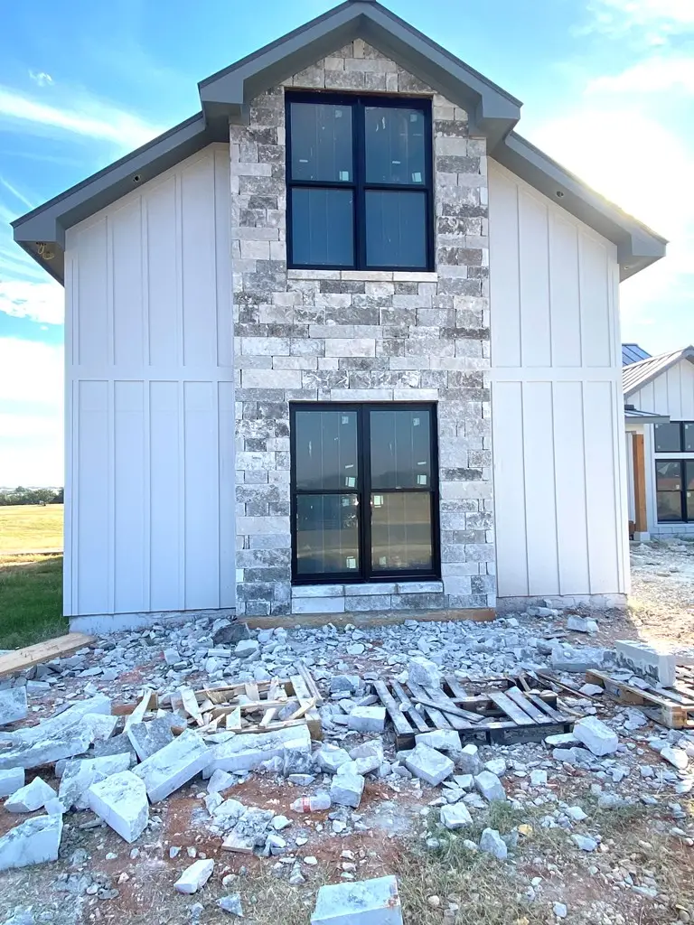 517 Interlaken St., Fredericksburg, TX 78624 - Image #2