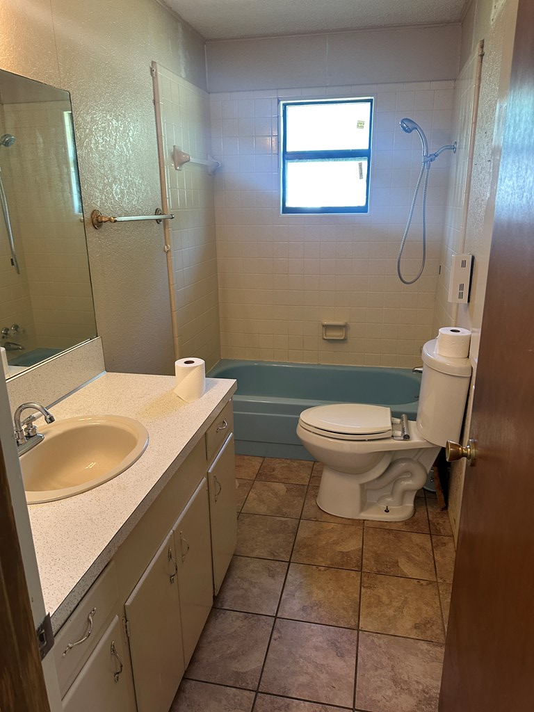 104 S Avenue B, Mason, TX 76856 - Image #2