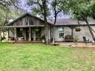 661 Sandy Lane, Fredericksburg, TX 78624 - Image #2