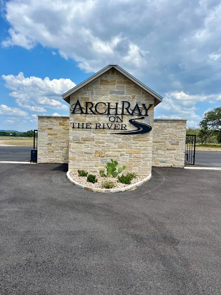 193 Arch Ray Lp, Fredericksburg, TX 78624 - Image #2