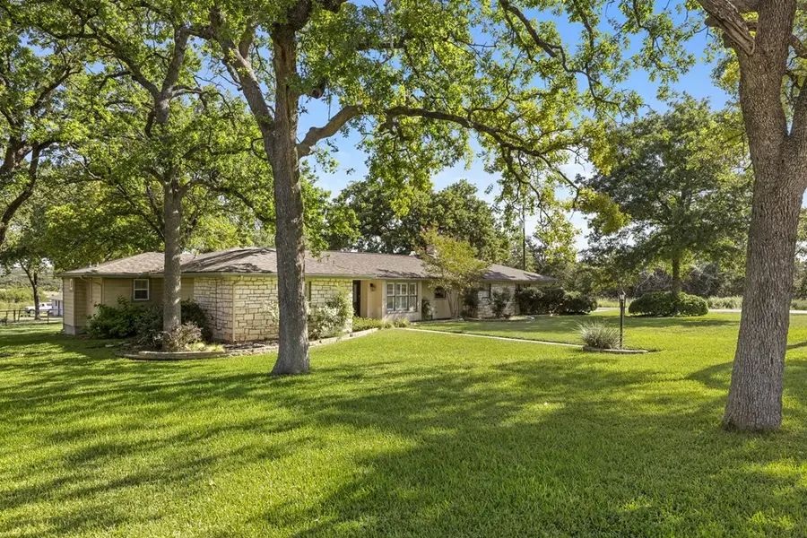 20 Oak Haven Rd, Fredericksburg, TX 78624 - Image #3
