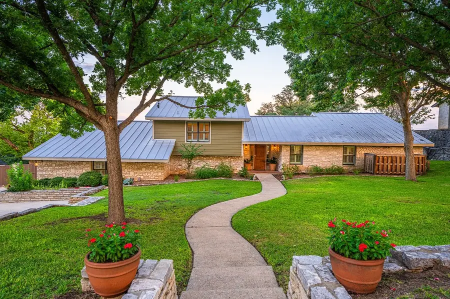 407 Spring Mill Dr., Kerrville, TX 78028 - #3