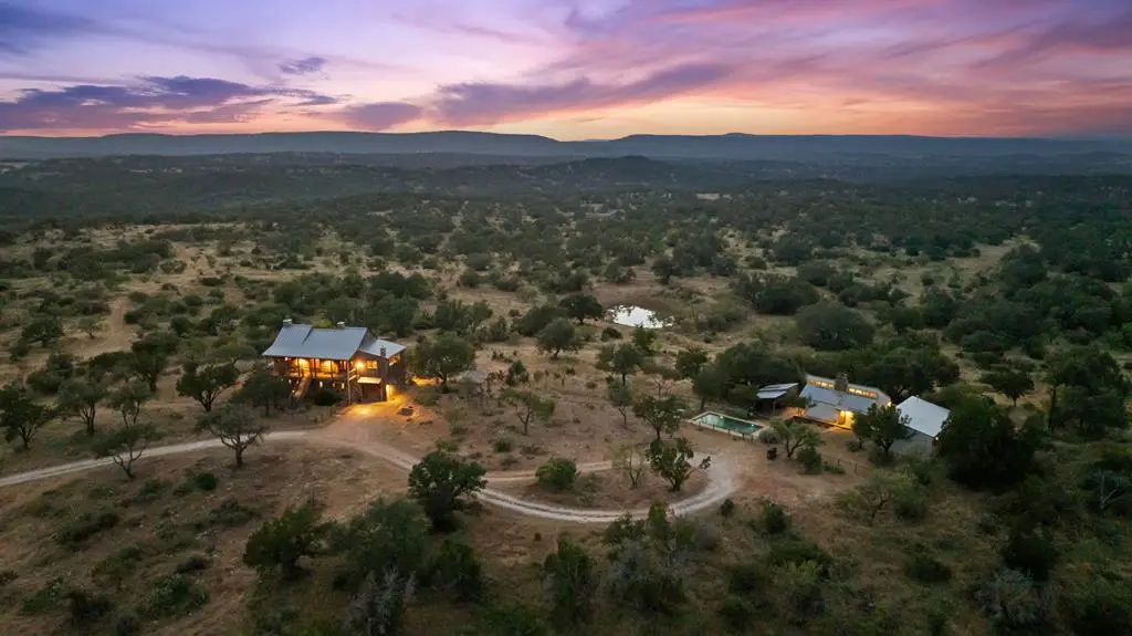 3503 Althaus-davis Rd, Fredericksburg, TX 78624 - Image #1