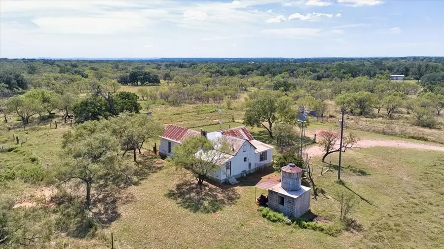 3518 N Old Pontotoc Rd, Mason, TX 76856 - Image #2