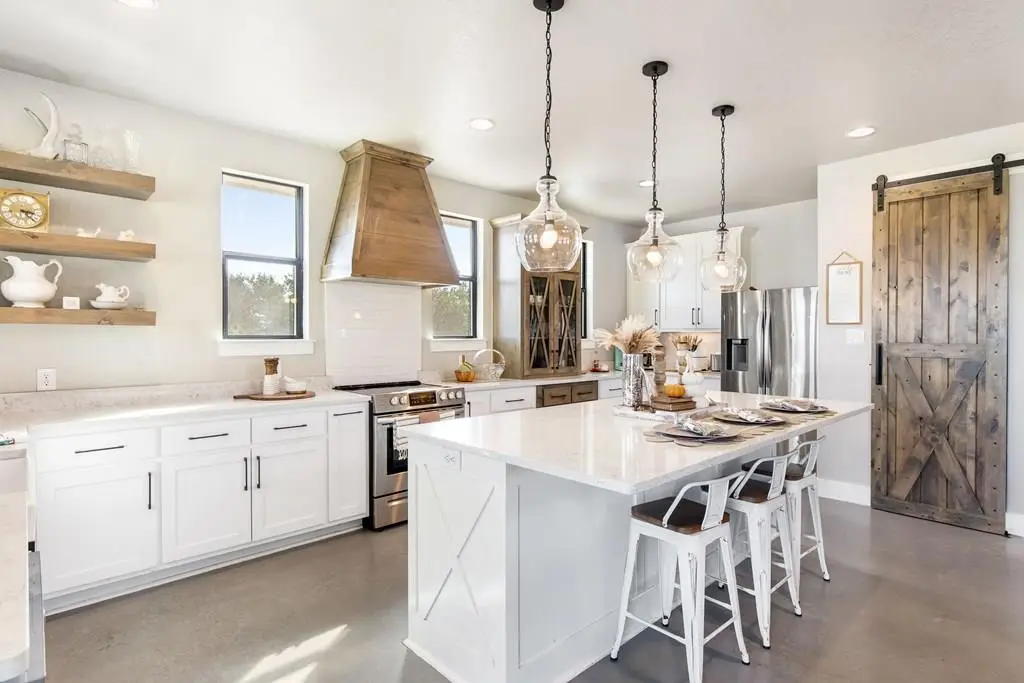 164 Lake On Flat Creek Dr, Johnson City, TX 78636 - #1