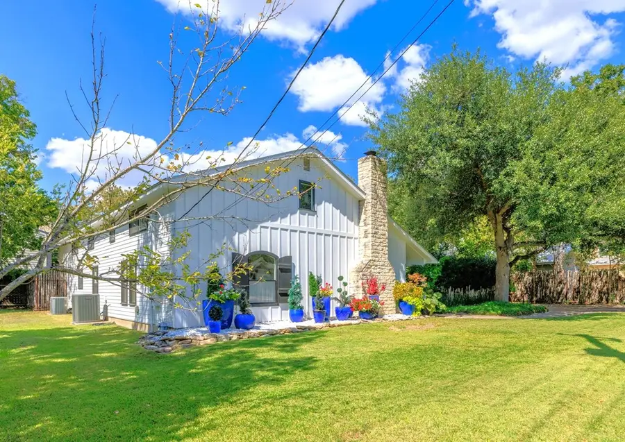 904 N Lincoln, Fredericksburg, TX 78624 - Image #3