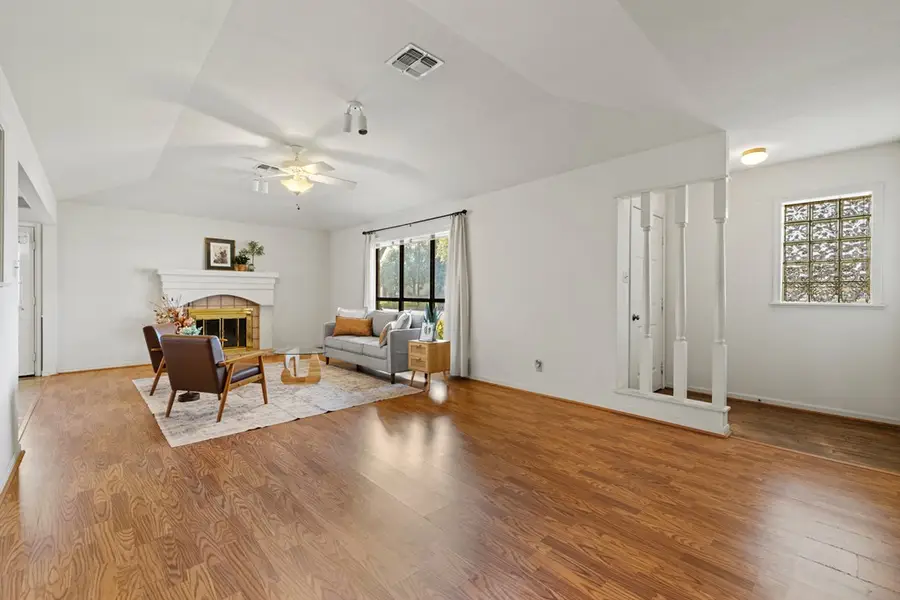 108 Tanglewood Dr, Fredericksburg, TX 78624 - Image #3