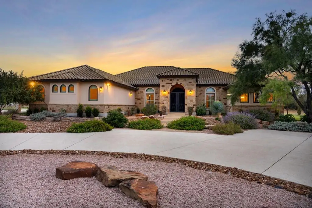 10927 Fm 2146, Jourdanton, TX 78026 - Image #1