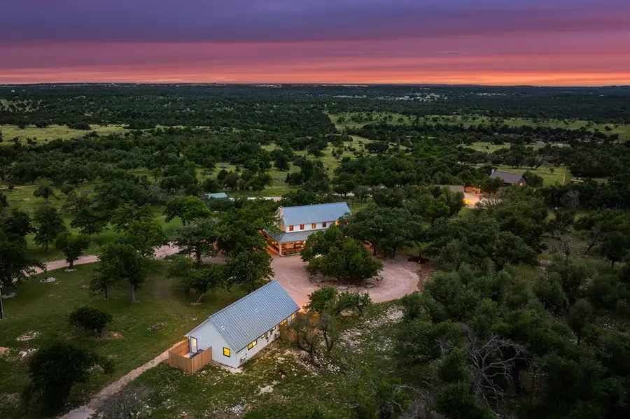 9108 Ranch Rd 965, Fredericksburg, TX 78624 - Image #2