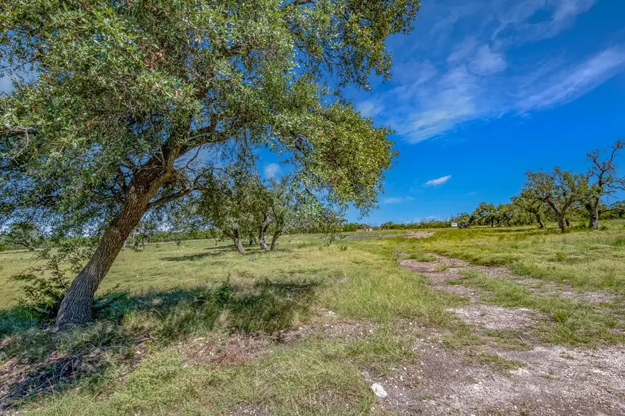 8940 S Ranch Rd 783, Fredericksburg, TX 78624 - Image #2