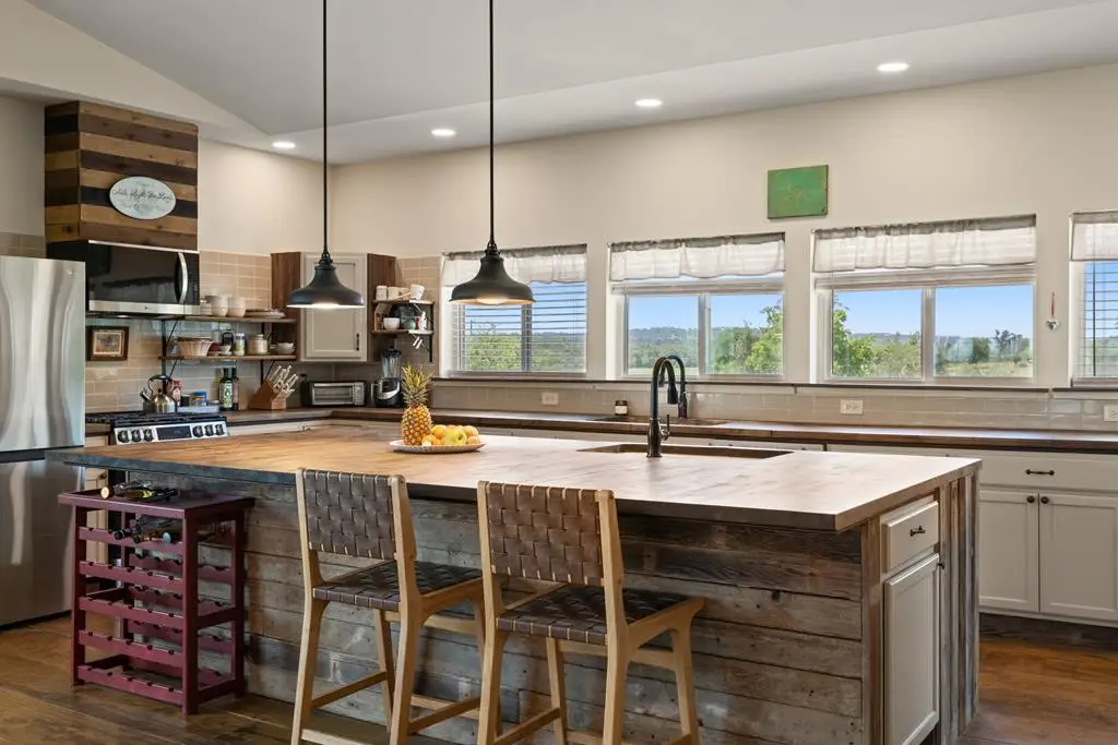 2124 Crabapple Road, Blanco, TX 78606 - #1