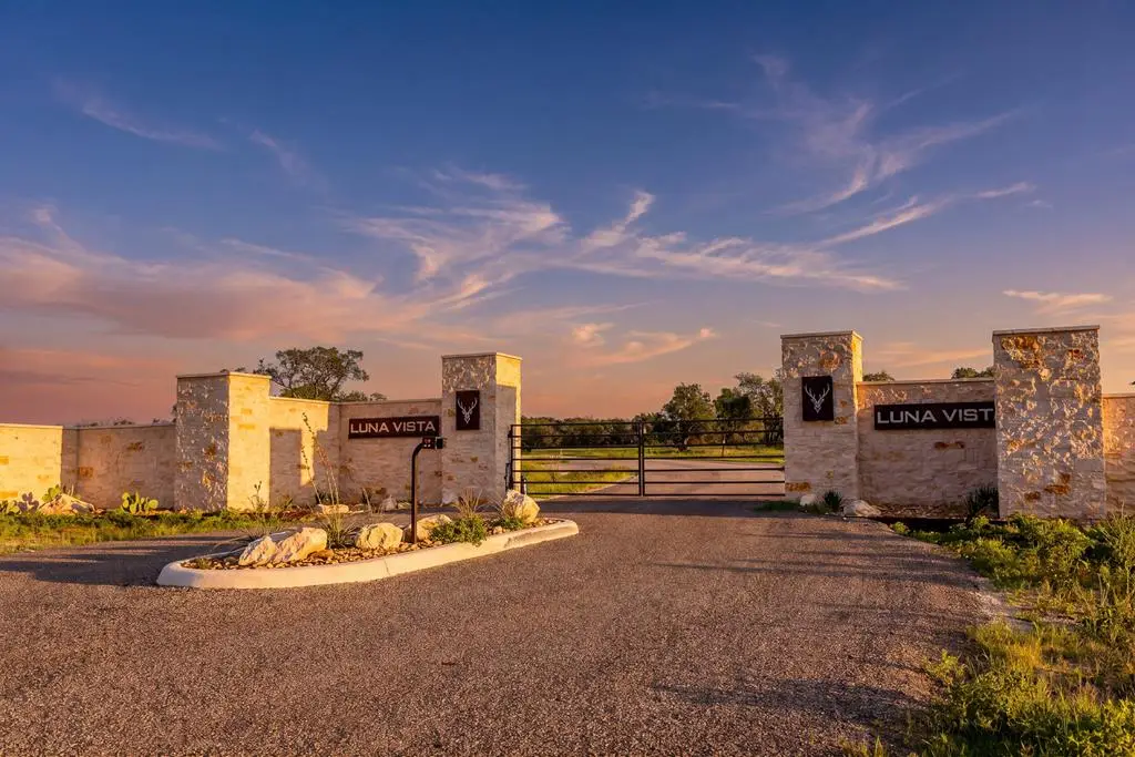 496 Dark Sky Path, Kerrville, TX 78028 - #1