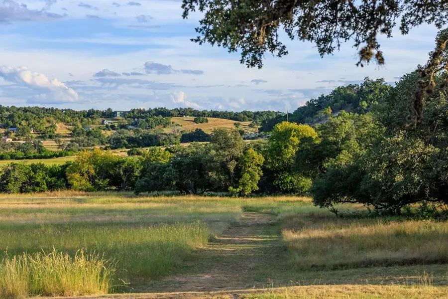 Tract 1 Wallendorf-bohnert Rd, Fredericksburg, TX 78624 - Image #2