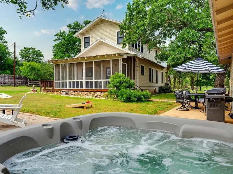 44 Segner Rd, Fredericksburg, TX 78624 - Image #1