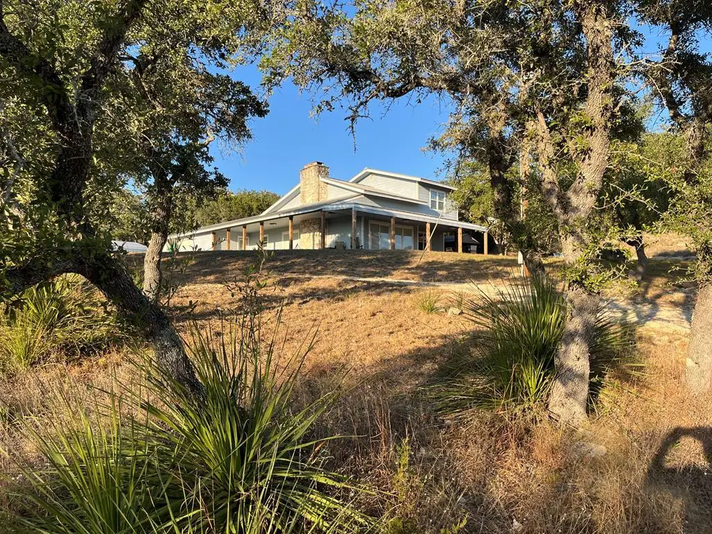 218 Ranch Circle Dr, Kendalia, TX 78027 - Image #1