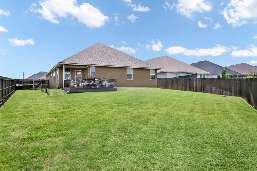216 Riley Lane, Fredericksburg, TX 78624 - Image #3