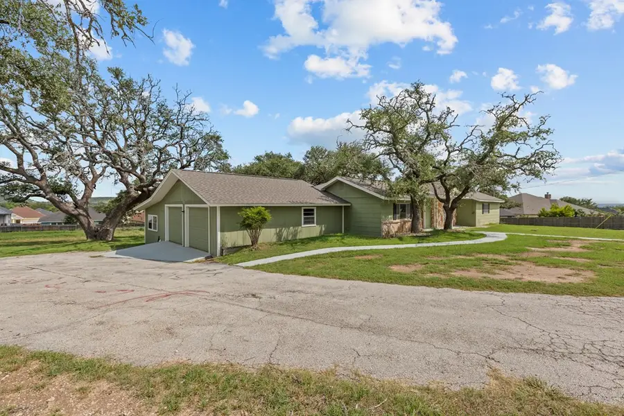 224 W Lower Crabapple Rd, Fredericksburg, TX 78624 - #3