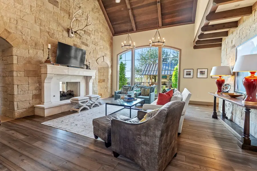 2328 Boot Ranch Circle, Fredericksburg, TX 78624 - Image #3