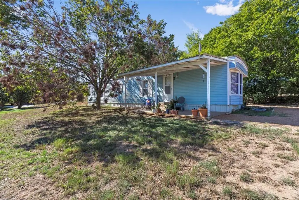 1411 C Democrat St, Blanco, TX 78606 - Image #1