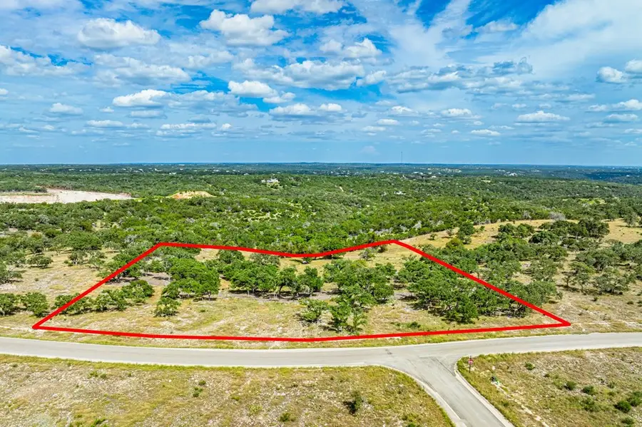 10 Cattlemans Crossing Dr, Kerrville, TX 78028 - Image #3