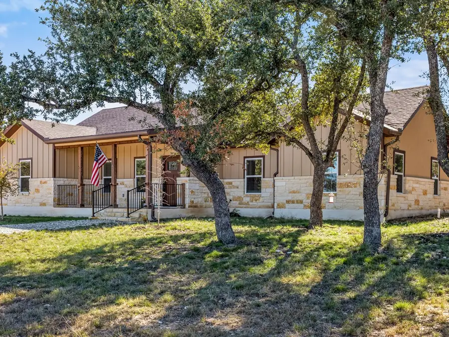 190 Nott Branch Rd, Harper, TX 78631 - Image #2