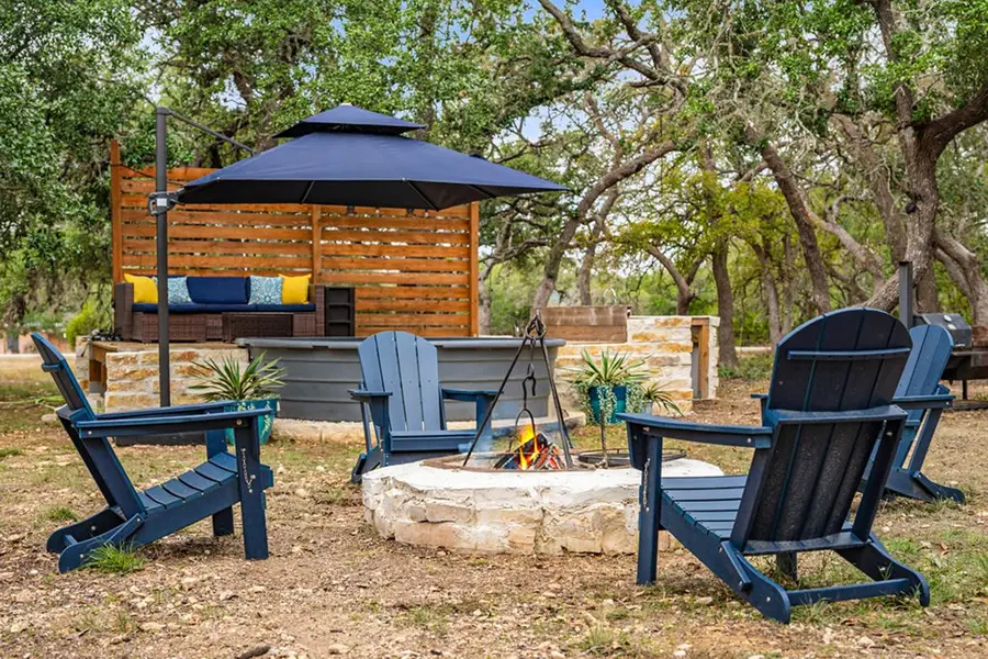 820 Glen Crest Dr, Blanco, TX 78606 - #3